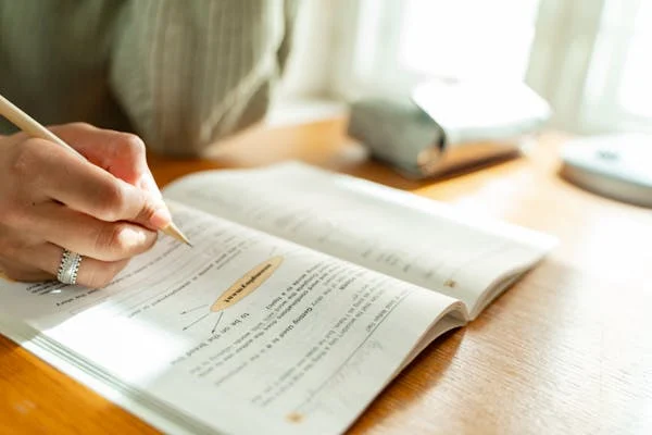 comment dit on virgule en anglais